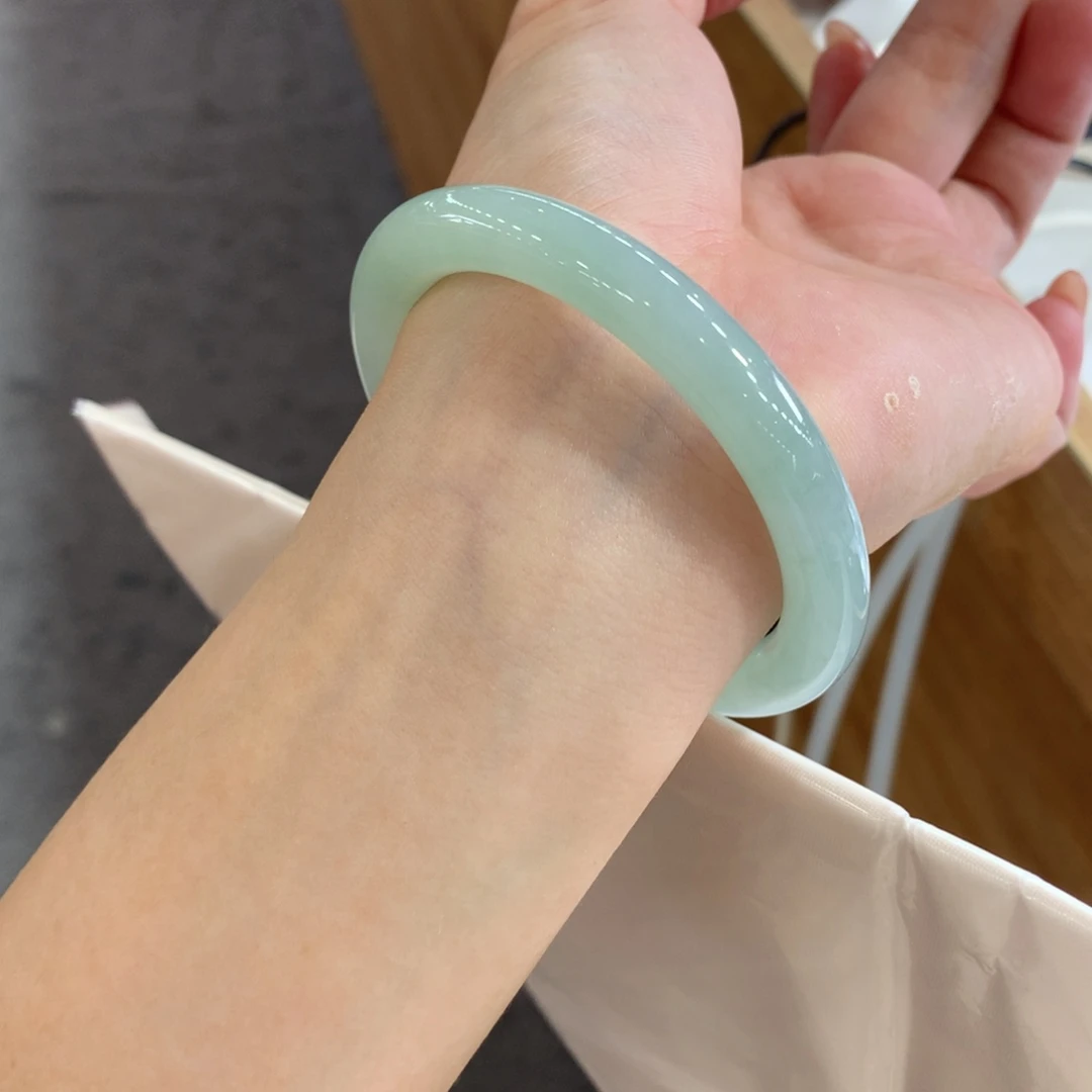 翡翠未镶嵌手镯天然Ａ货翡翠55/56