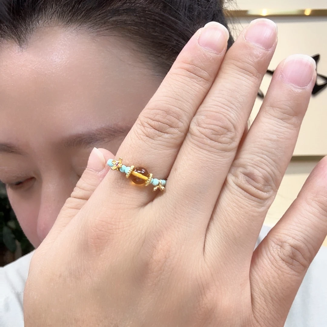 未镶嵌琥珀珠宝奇石1