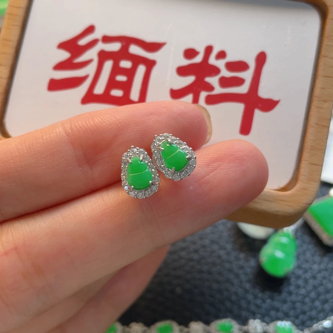 翡翠银S925镶嵌吊坠(不含链)耳钉