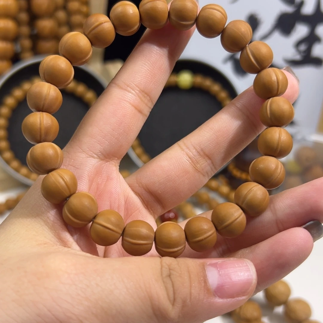 猴头核桃吊坠胖头鲨鱼全品无暇10+mm