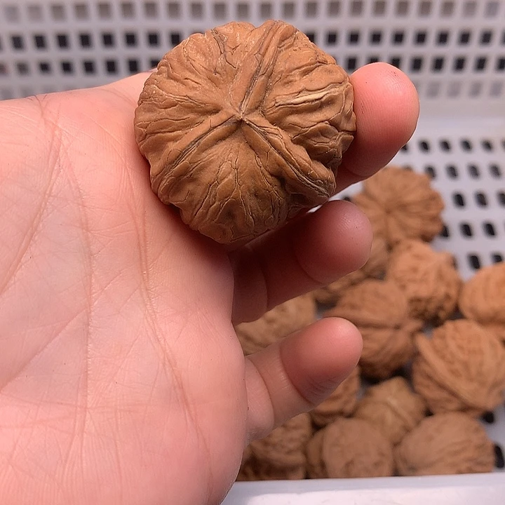 ****人吊坠文玩核桃文玩核桃