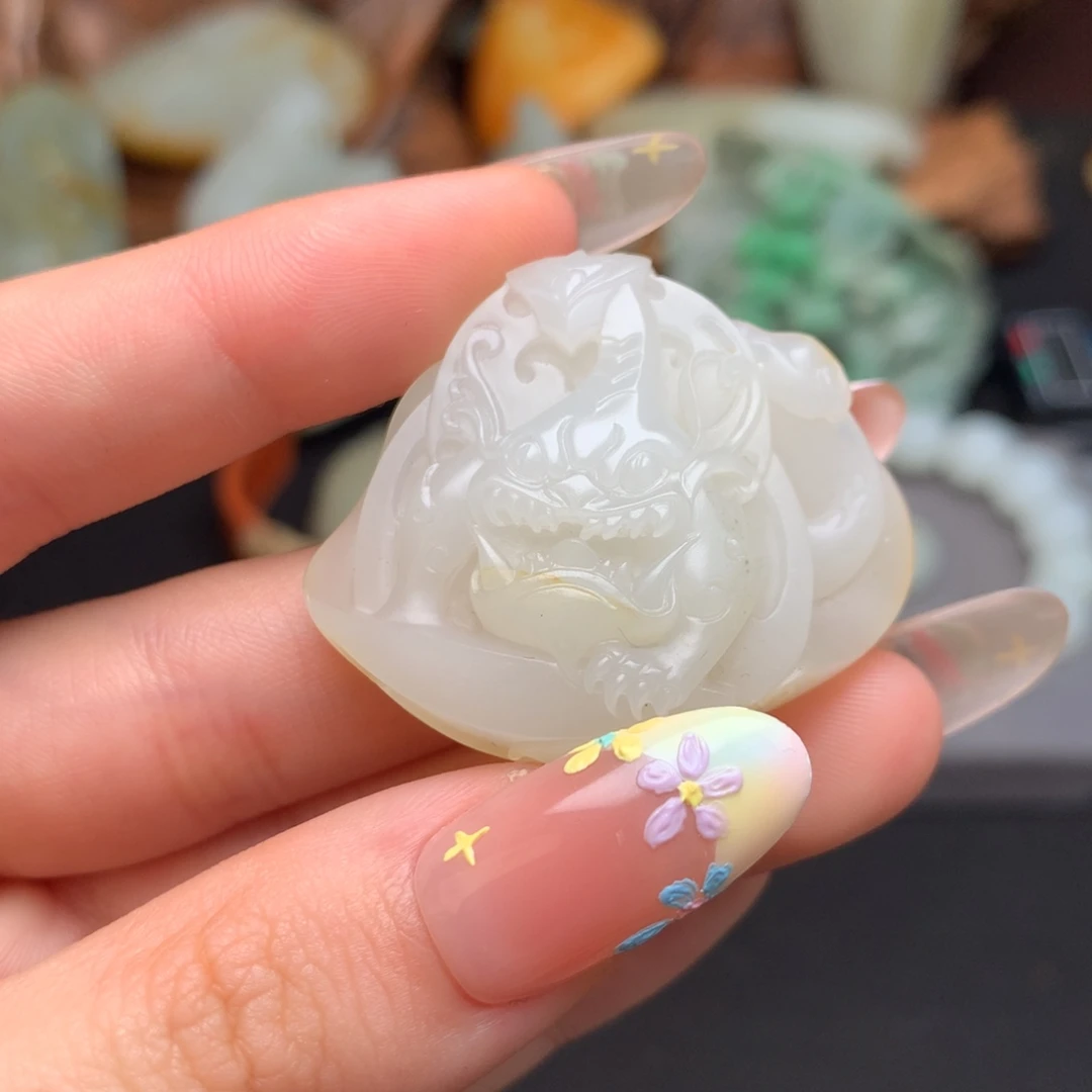 和田玉未镶嵌挂件