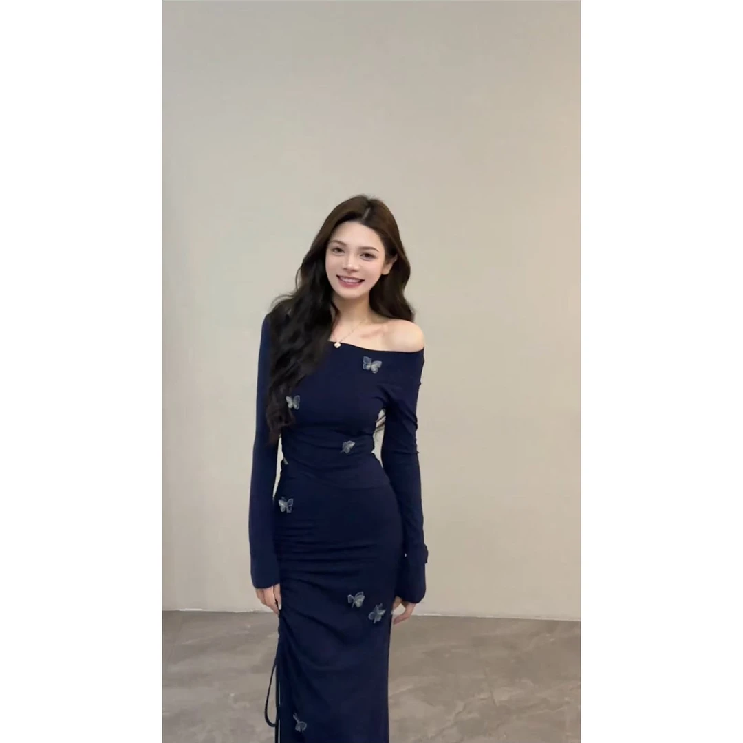 【苏苏】2025春季新款立体蝴蝶重工抽绳褶皱时尚修身两件套DT1096