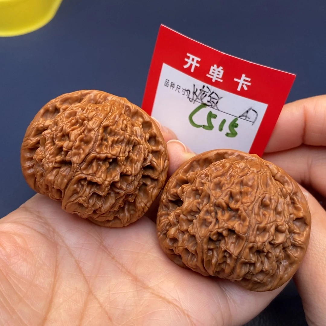 文玩核桃吊坠文玩核桃