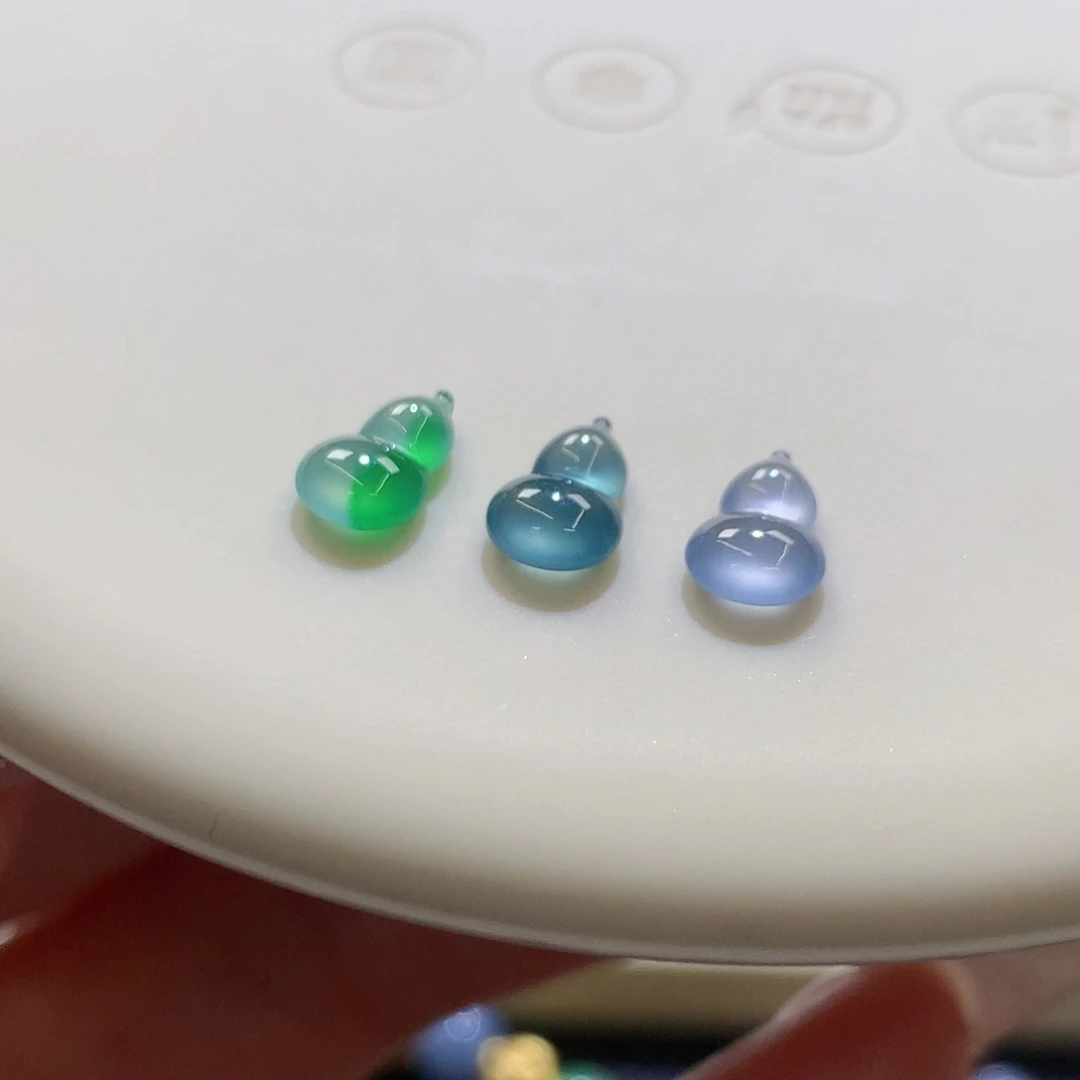 定制翡翠未镶嵌 毛货抛光定制 正高冰小葫芦一套