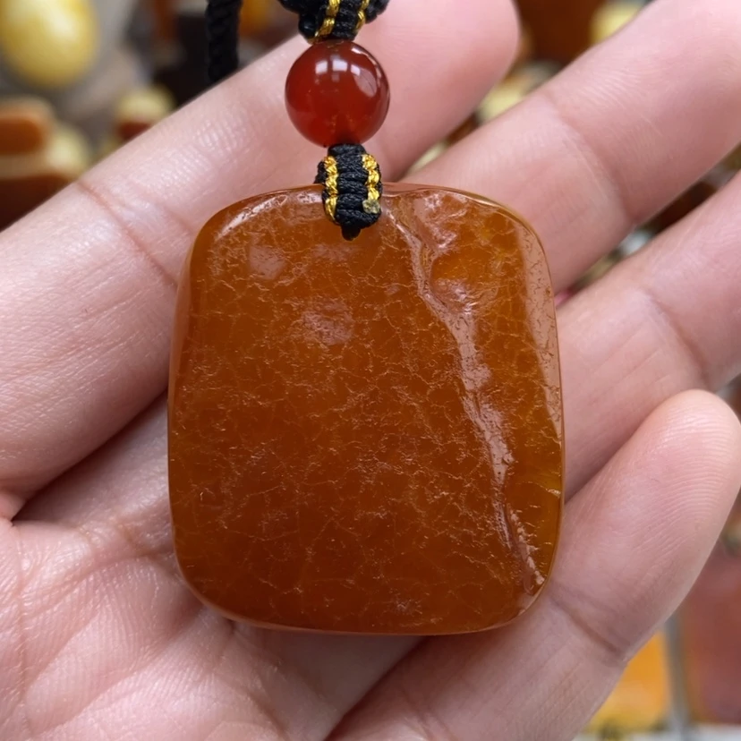 【闪购商品】琥珀颈饰未镶嵌