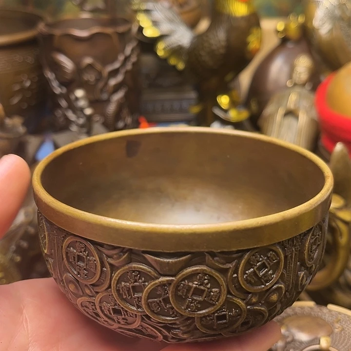 精美铜器批发档口