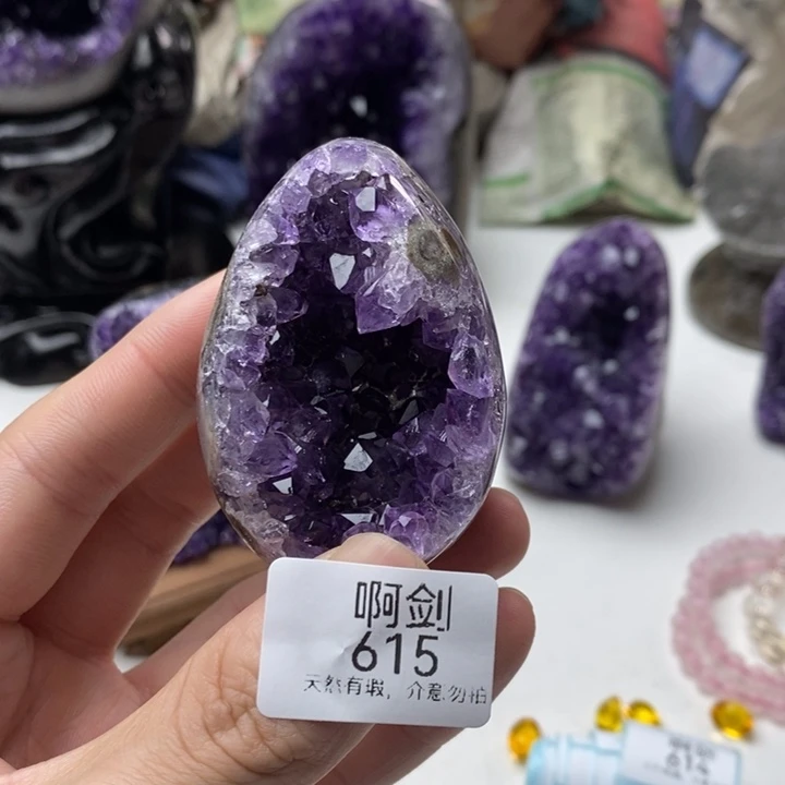 紫晶大型摆件（非配饰）未镶嵌