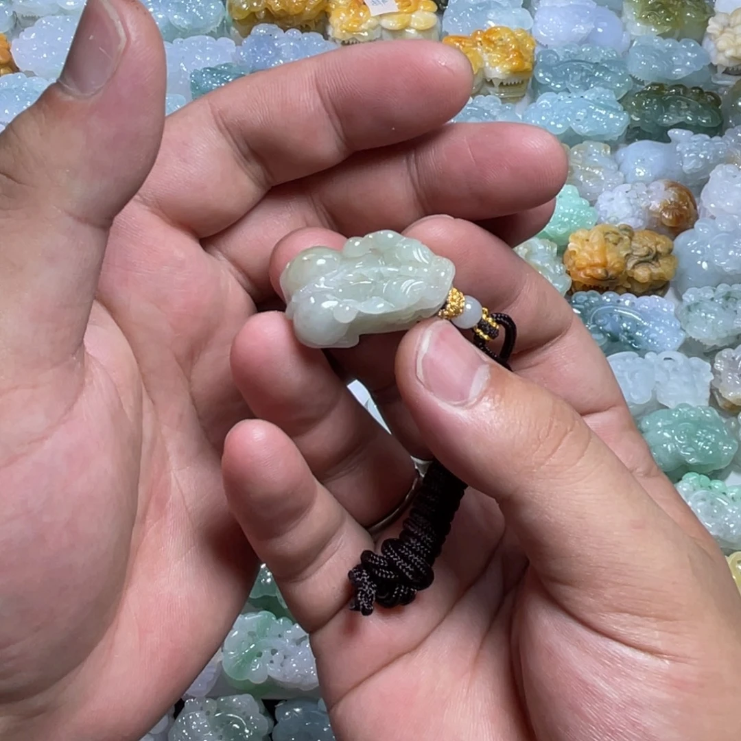 翡翠未镶嵌颈饰天然