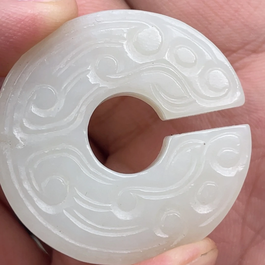 和田玉（糖玉）颈饰未镶嵌