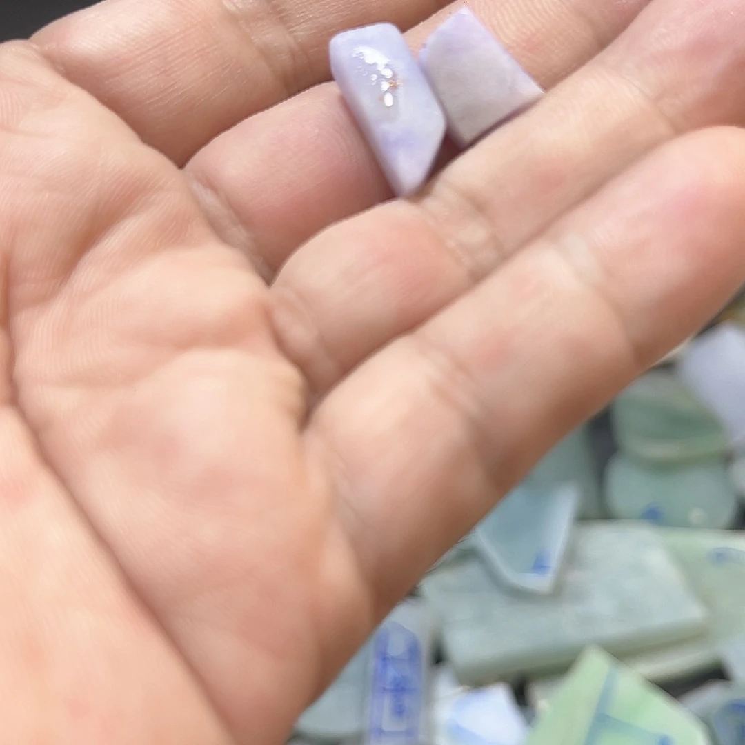 颈饰未镶嵌翡翠蓝***屋