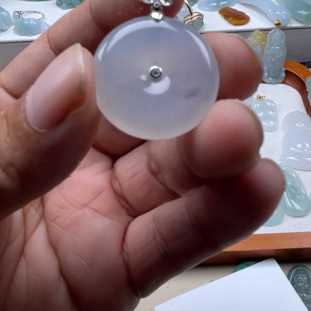 翡翠未镶嵌颈饰翡翠高冰豪镶平安扣