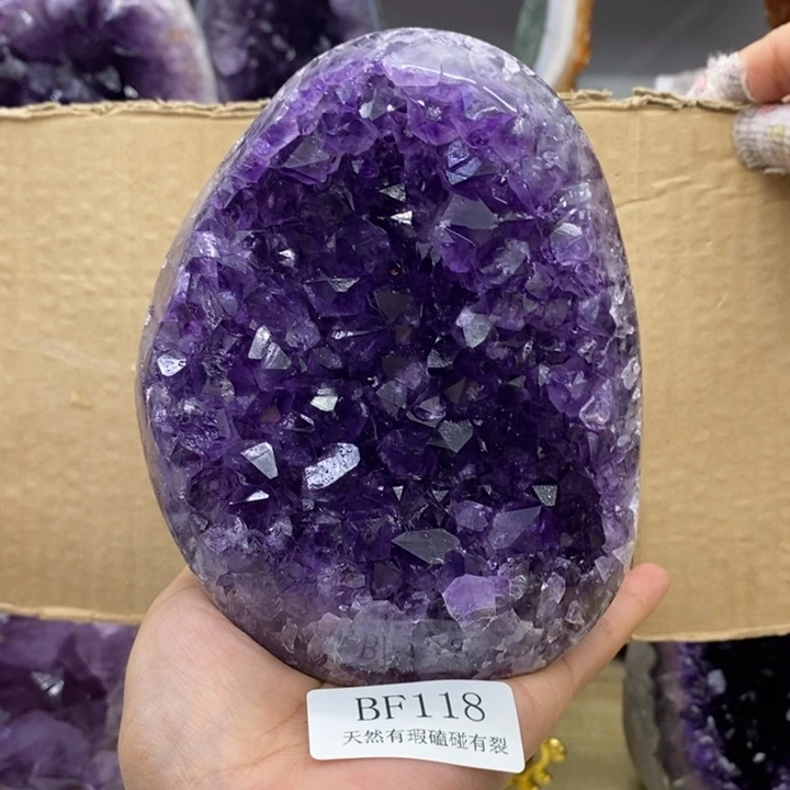 水晶大型摆件（非配饰）未镶嵌