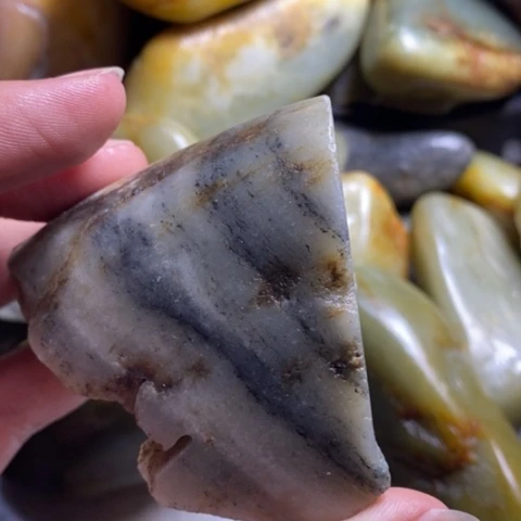 未镶嵌和田玉（糖玉）挂件