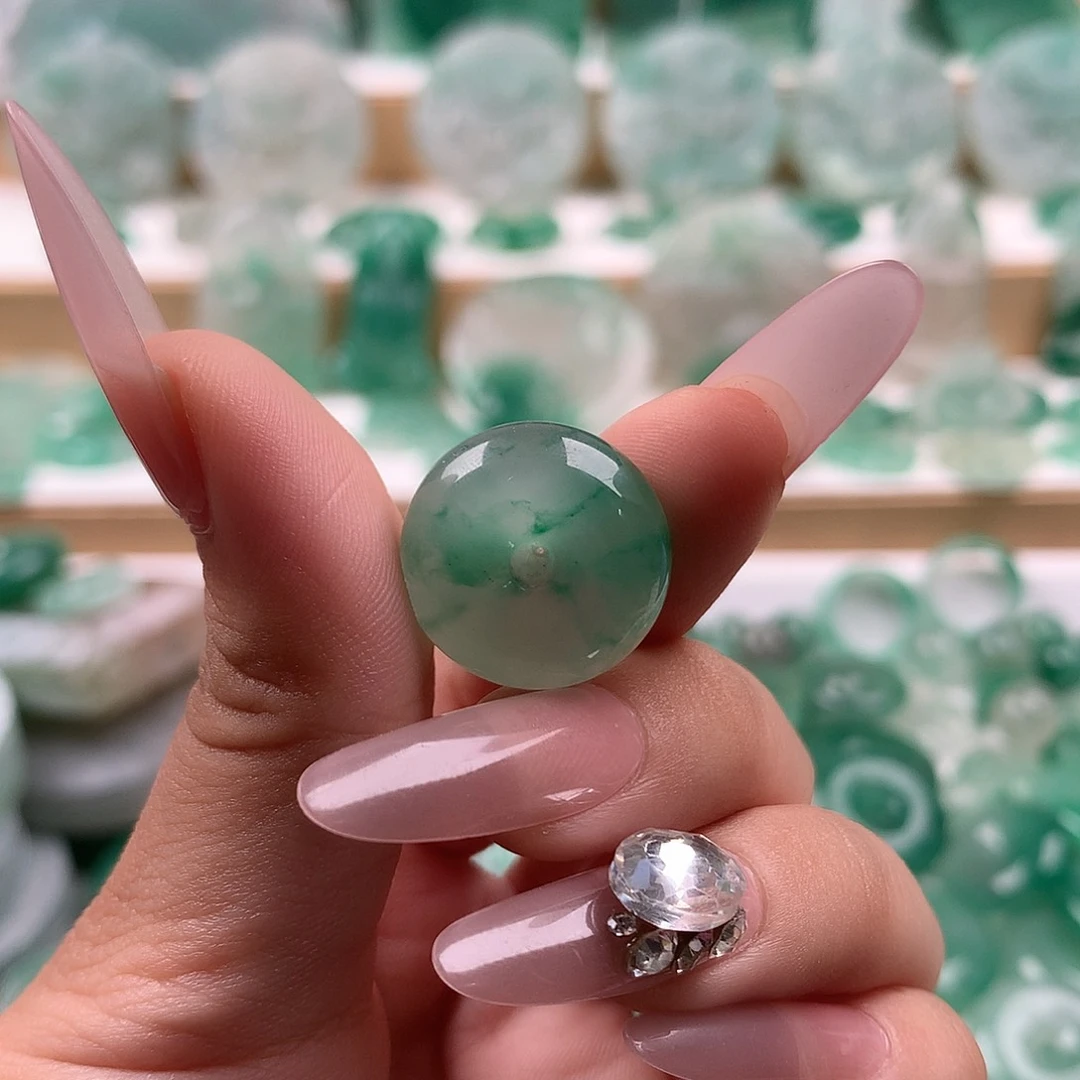 石英质玉未镶嵌珠宝半成品无**角