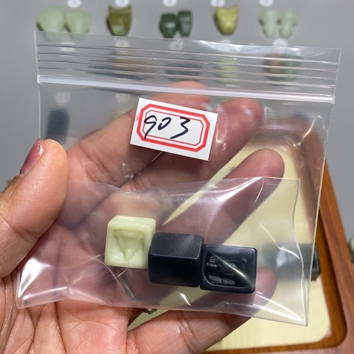 蛇纹石玉颈饰未镶嵌乱*