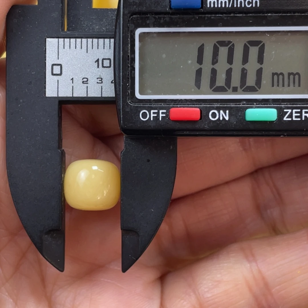 【闪购商品】裸石蜜蜡未镶嵌42杂