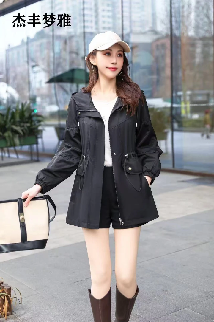 燕子家女士显瘦连帽风衣