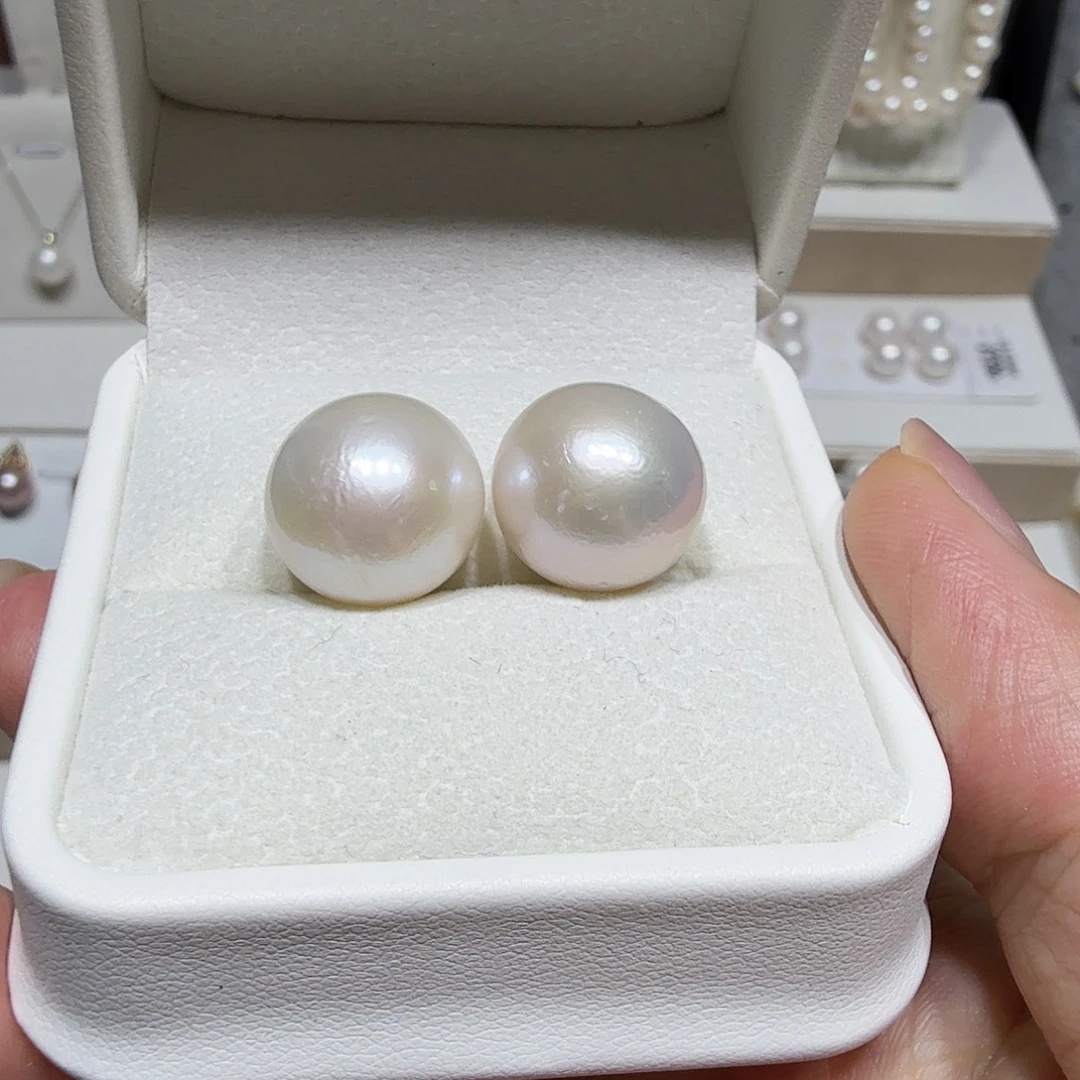 银S925镶嵌淡水珍珠耳饰