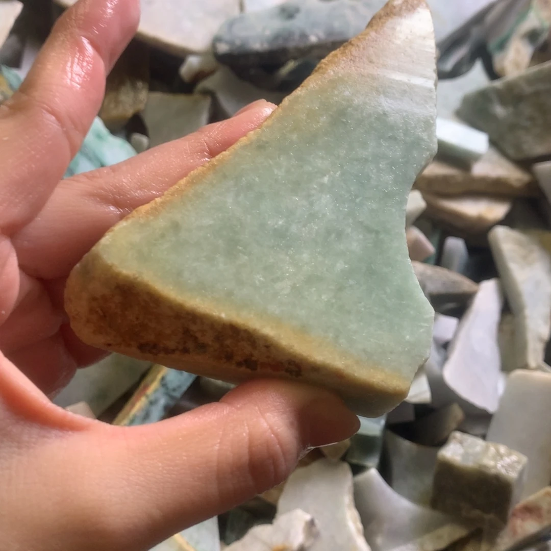 翡翠颈饰未镶嵌缅甸翡翠