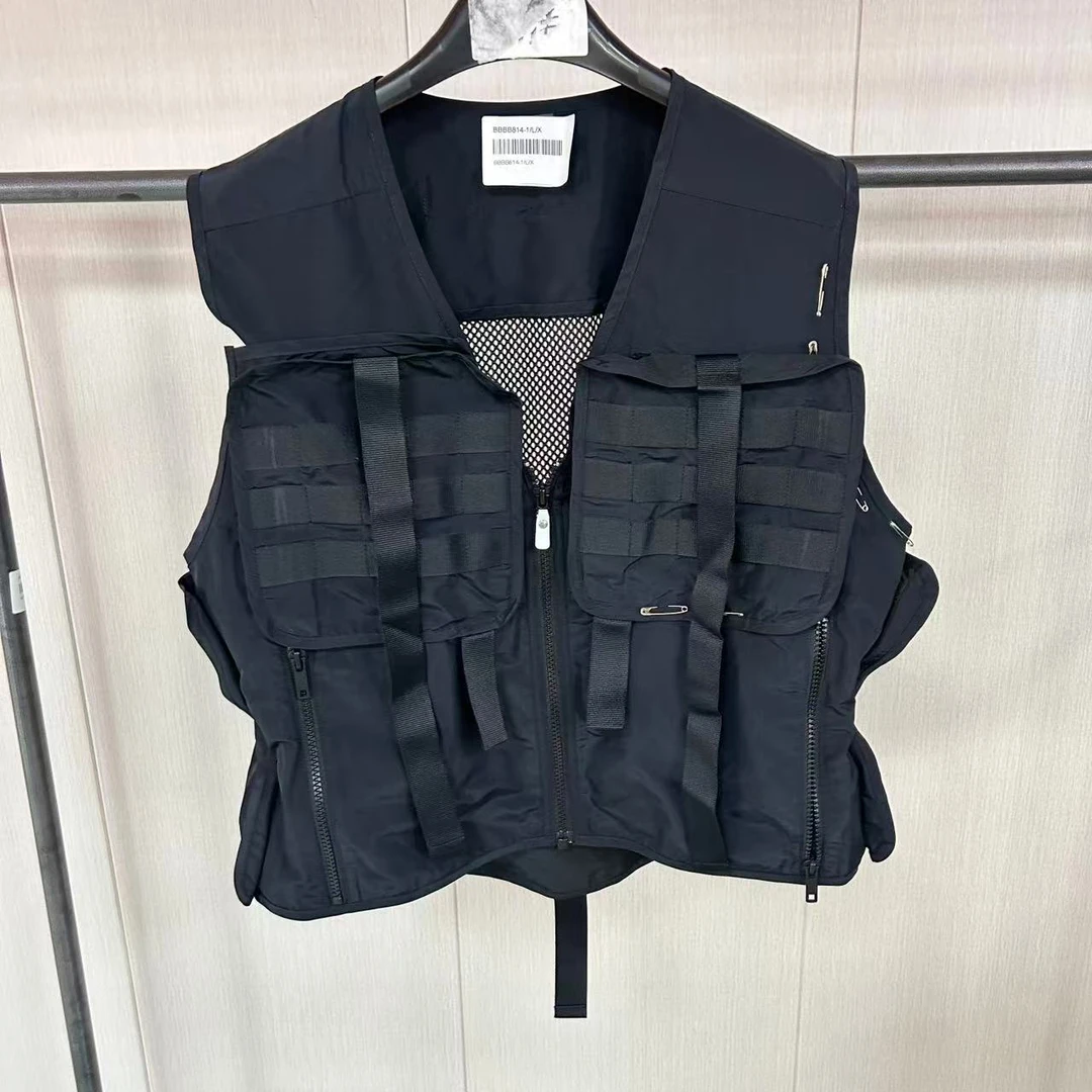《B品以直播展示为主》李宁纯色梭织男子工装风单马甲BBBB814