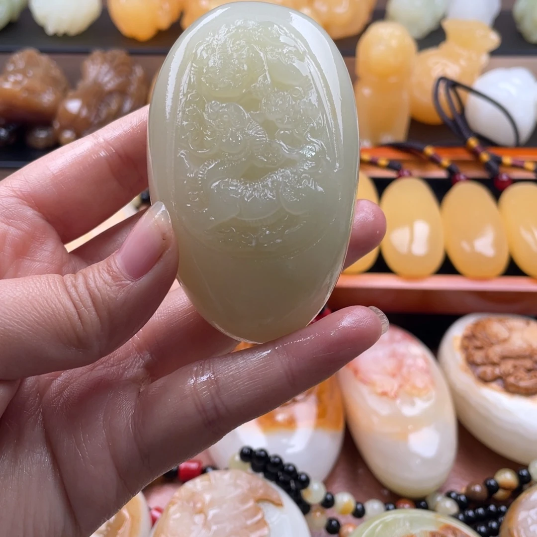 我***速石材天然古青石手把件