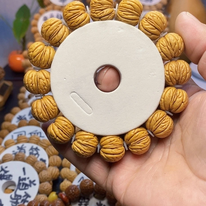 【闪购商品】四*爷桃核雕刻手串手链