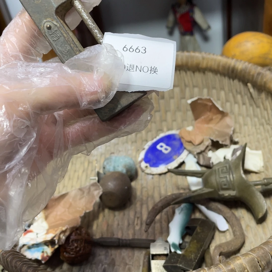 快***福瓷片6663号工艺品