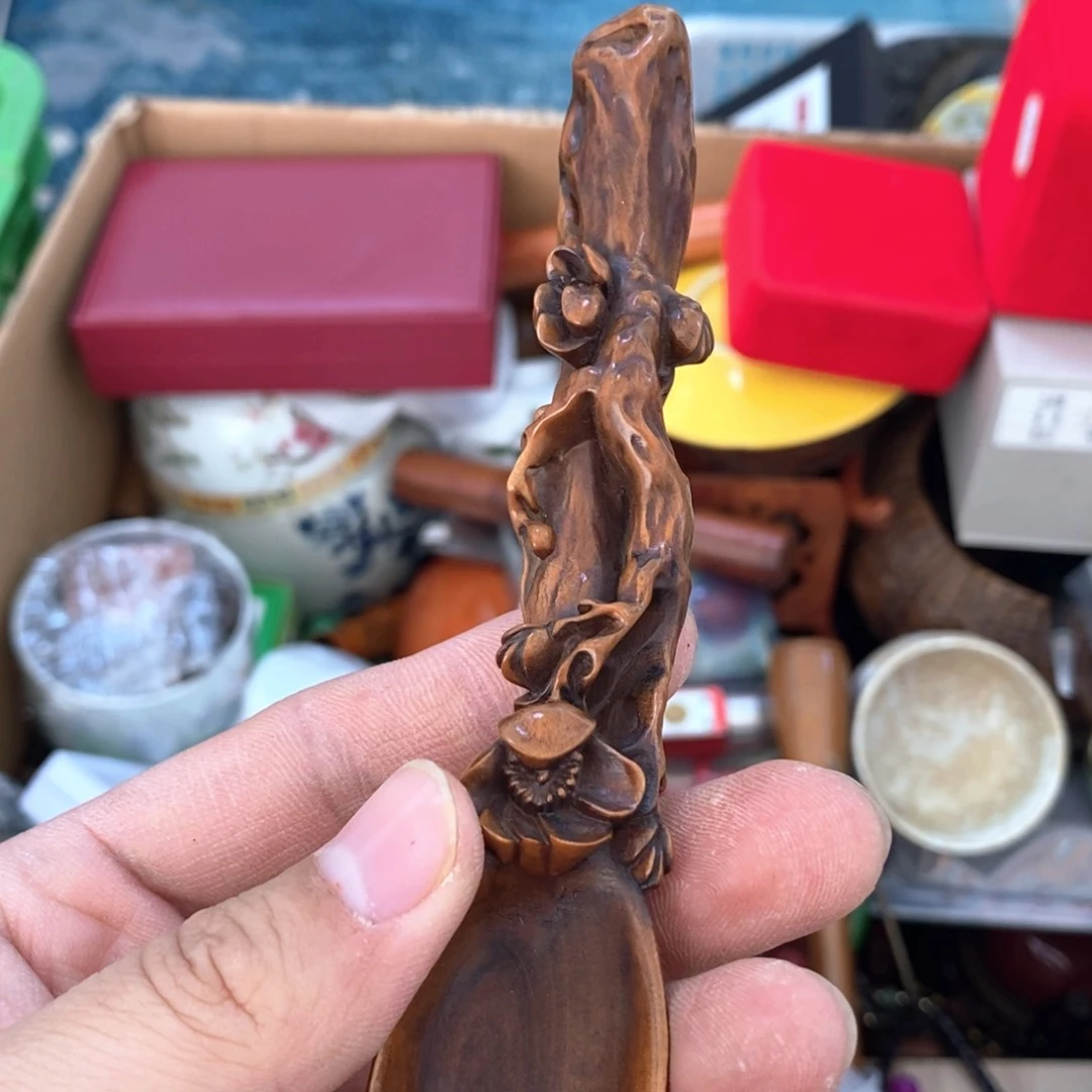 瓷片哈哈嘎嘎嘎嘎好尴尬