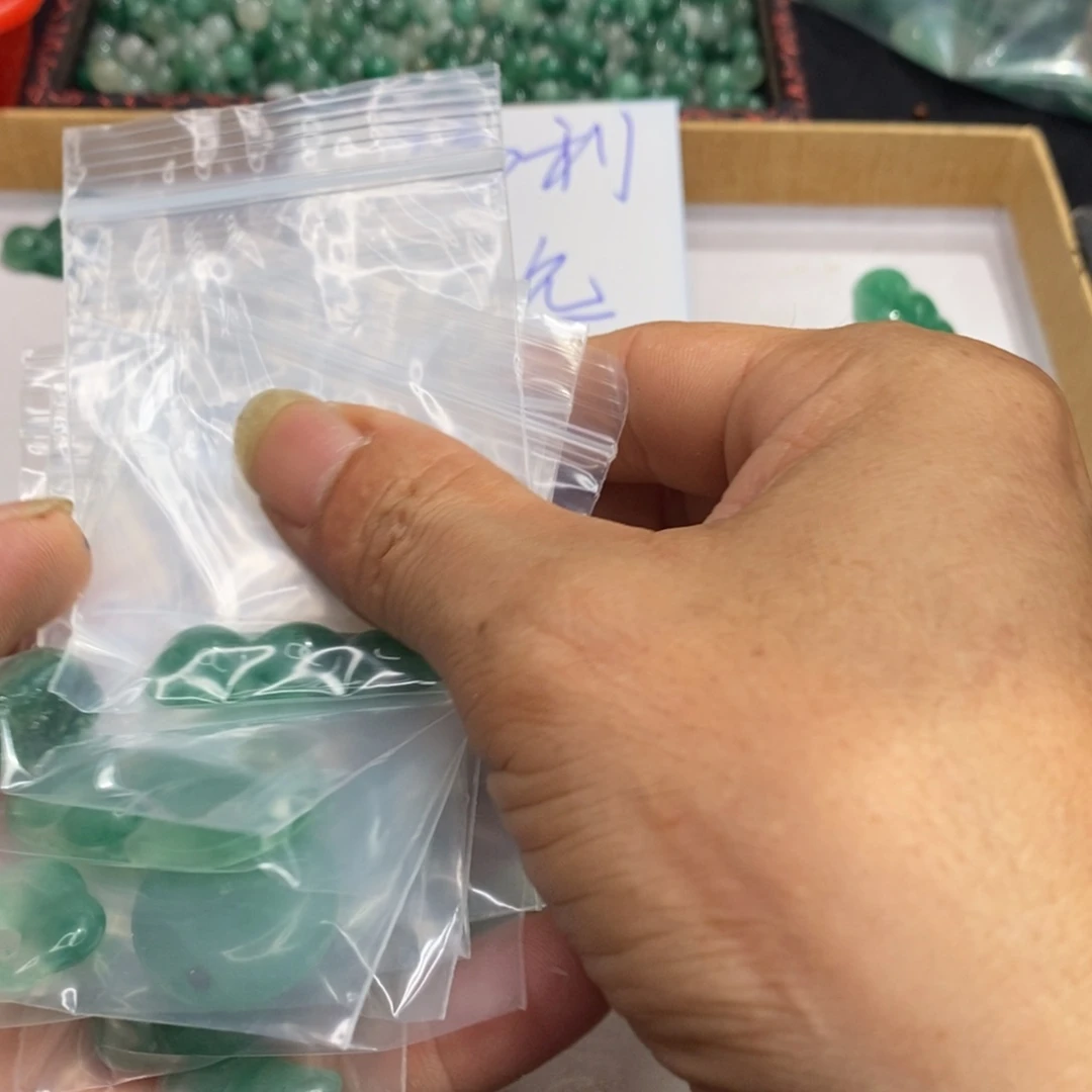 未镶嵌手串石英质玉?****?