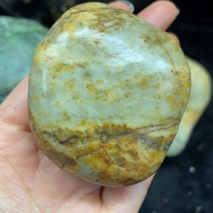 和田玉（糖玉）未镶嵌挂件