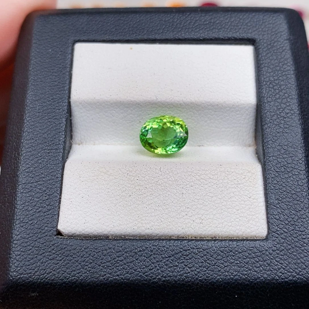 裸石碧玺未镶嵌2.7ct