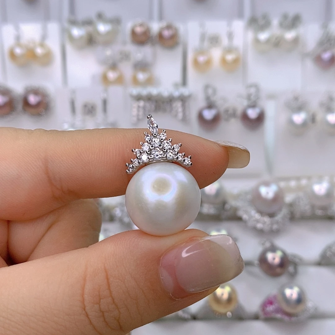 颈饰淡水珍珠未镶嵌