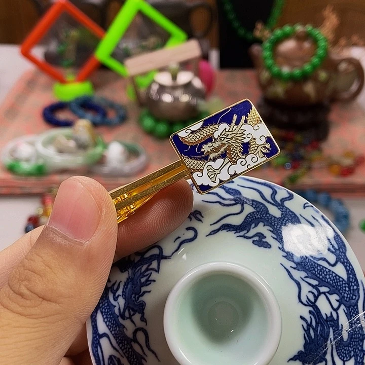 瓷片不会哈哈哈哈哈哈哈哈哈哈