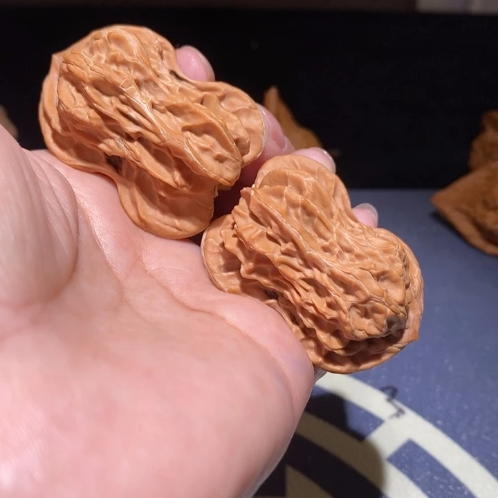 文玩核桃吊坠葫芦