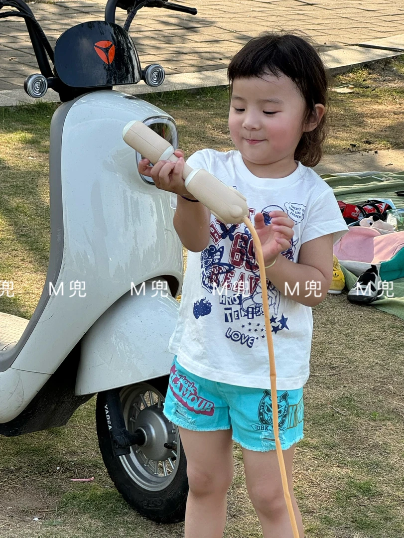2025新款潮牌奶嘴中古款破洞牛仔造型热裤 奶嘴童短裤