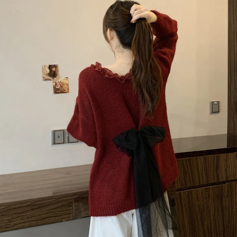 酒红色木耳边V领长袖毛衣女2025秋冬大码胖mm别致蝴蝶结收腰上衣