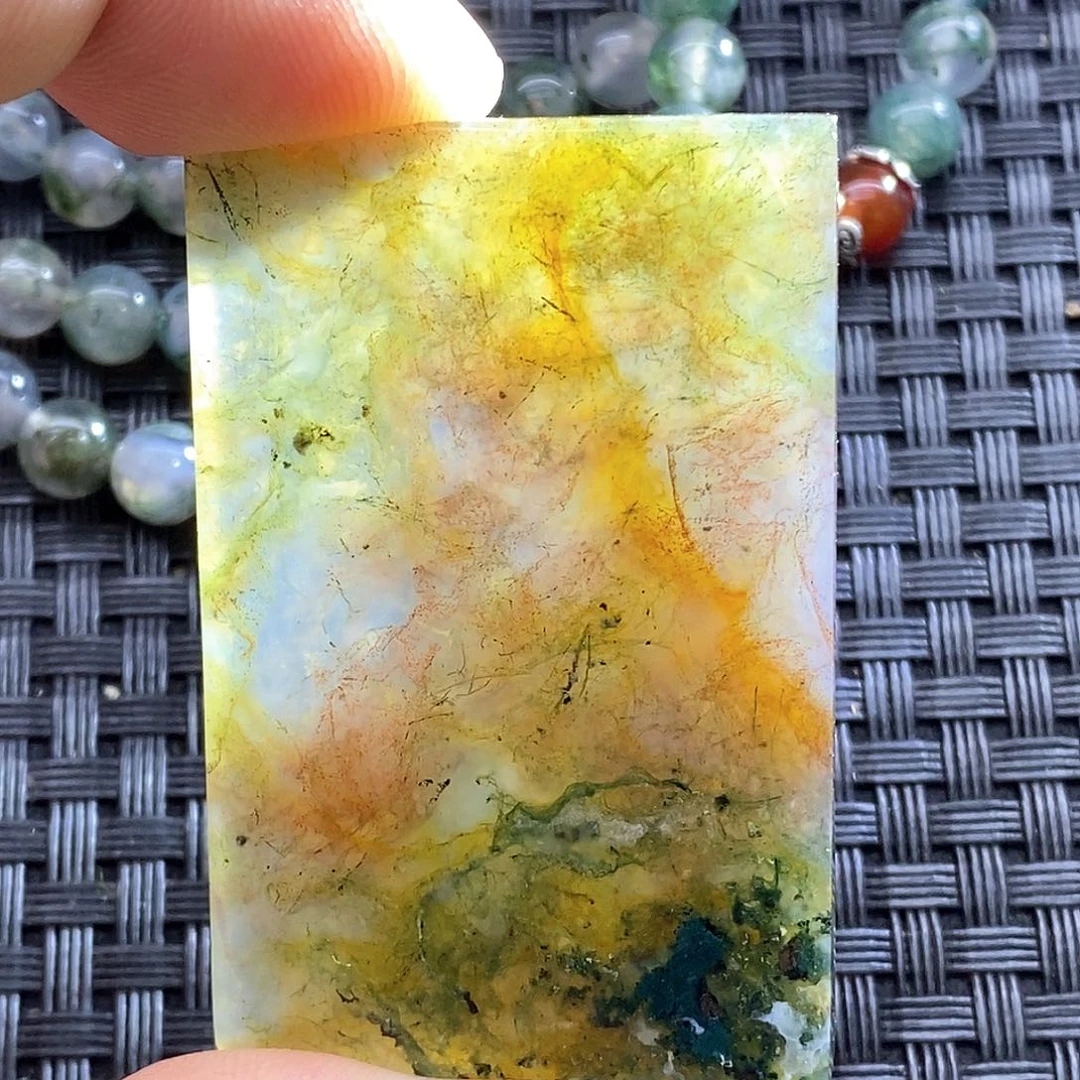 玛瑙/玉髓颈饰未镶嵌苏*