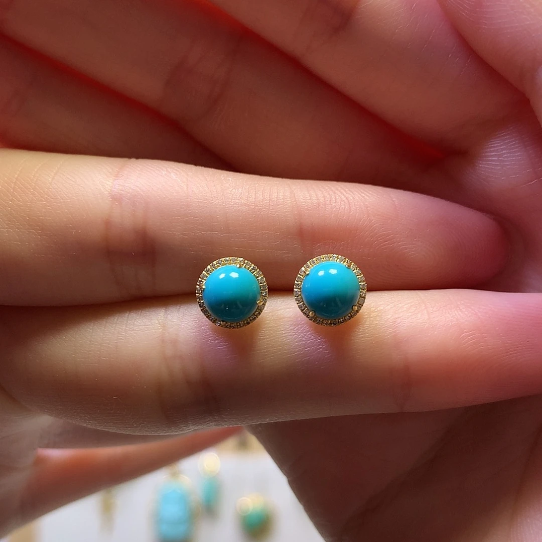 绿松石18K金镶嵌耳钉