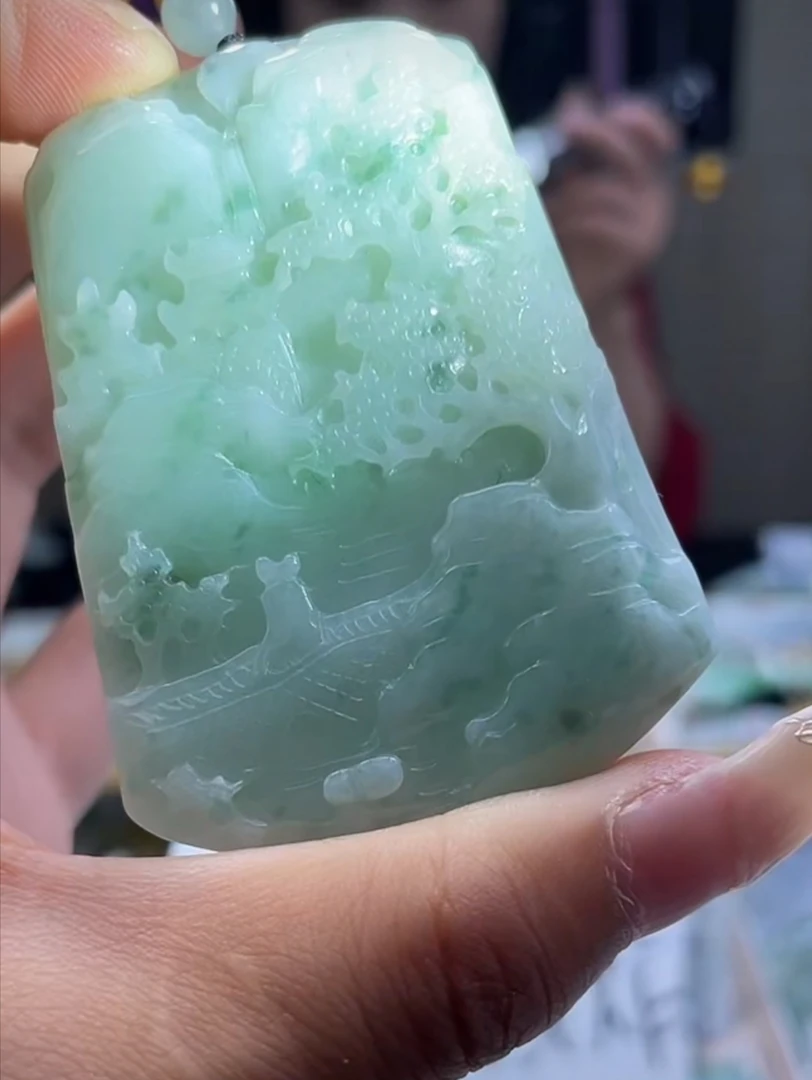 天然缅甸翡翠A货