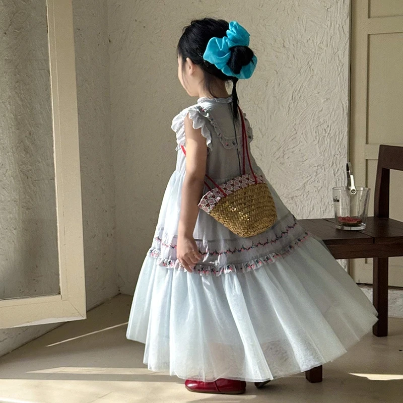 女童连衣裙2025夏季新款小女孩宫廷风碎花刺绣蓬蓬纱公主裙礼服裙