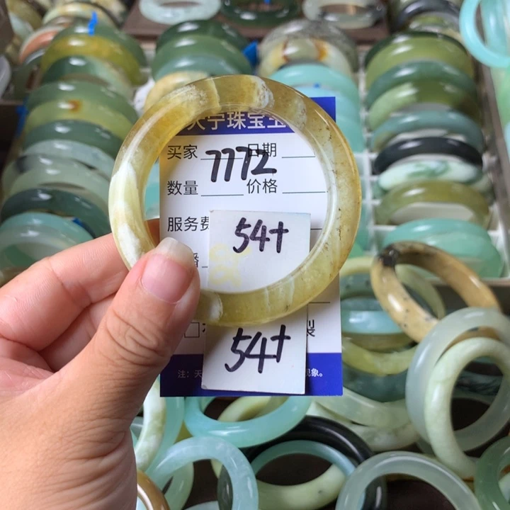 未镶嵌蛇纹石玉手镯77772