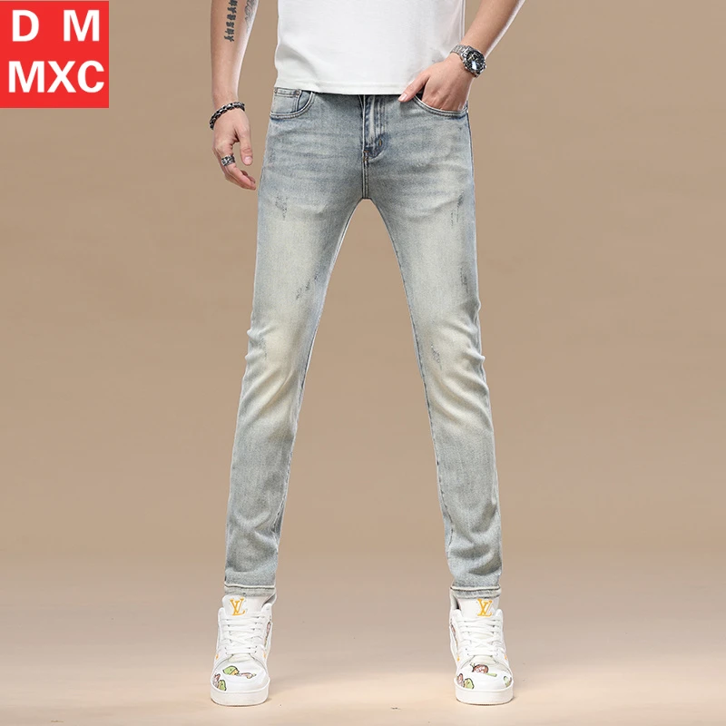 浅蓝色牛仔裤男修身小脚弹力2025春夏新款高端时尚潮流水洗长裤子