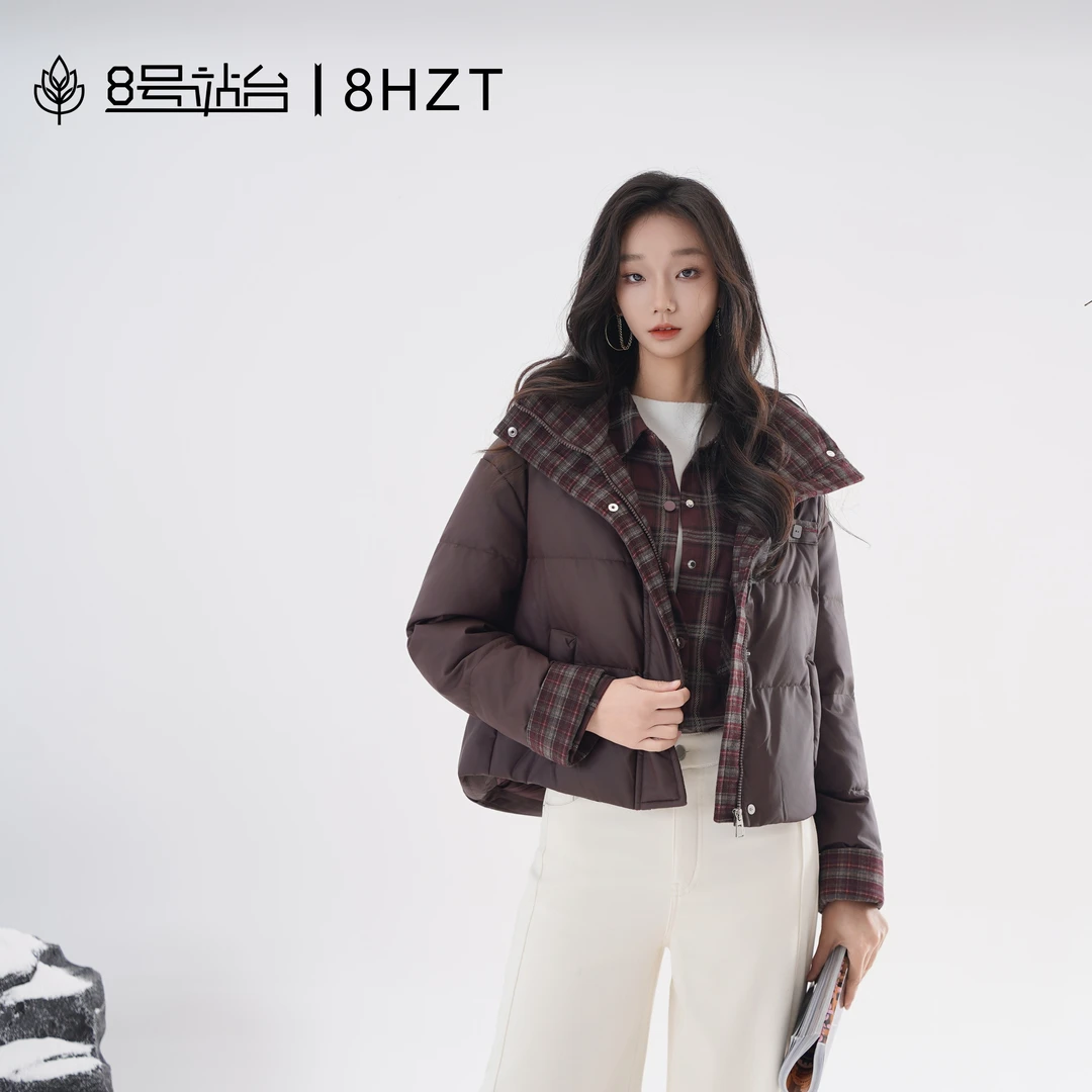 8号站台冬季新品防水短款拼接羽绒服