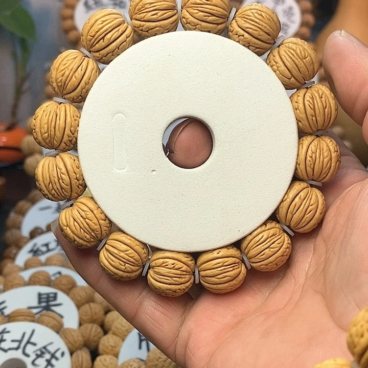 【闪购商品】一**白桃核手串芭蕉扇手串