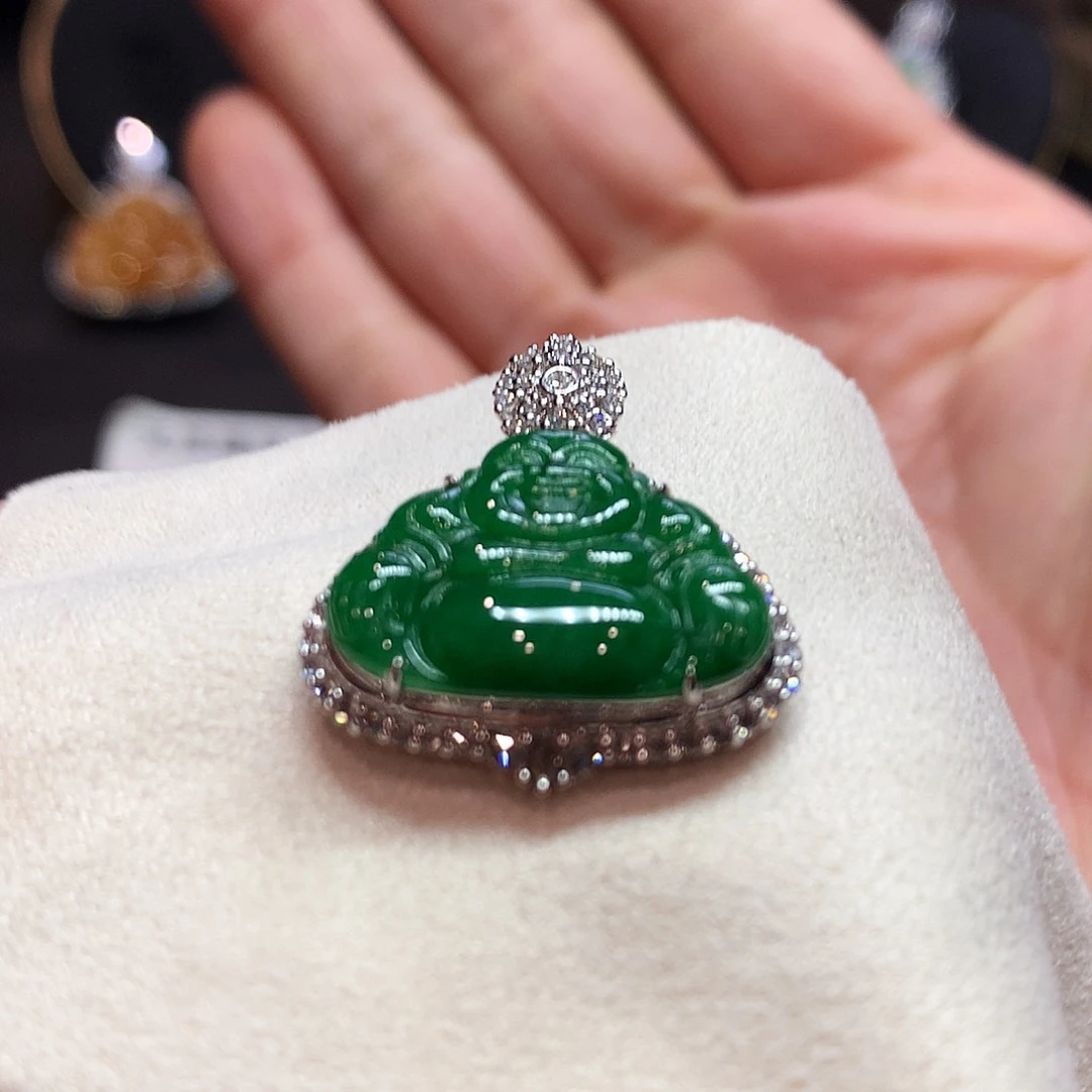 翡翠颈饰18K金镶嵌?*汐24小时