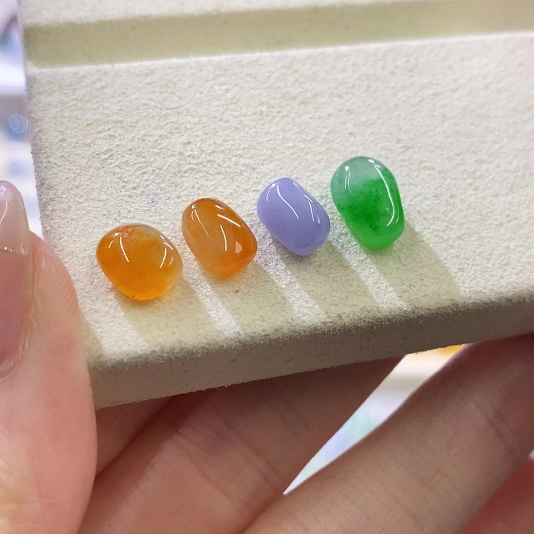 未镶嵌挂件翡翠随行