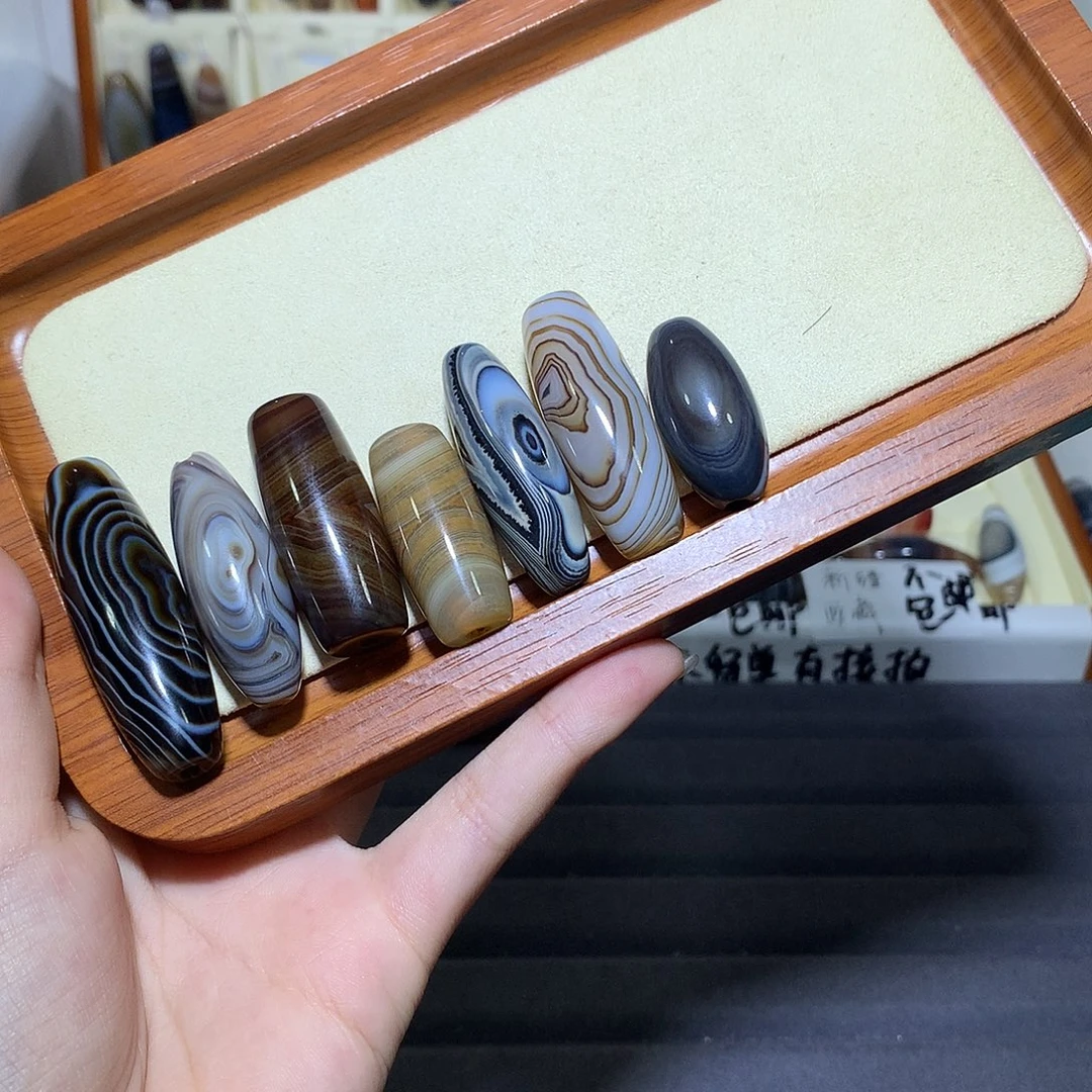 熊***重玛瑙/玉髓未镶嵌颈饰