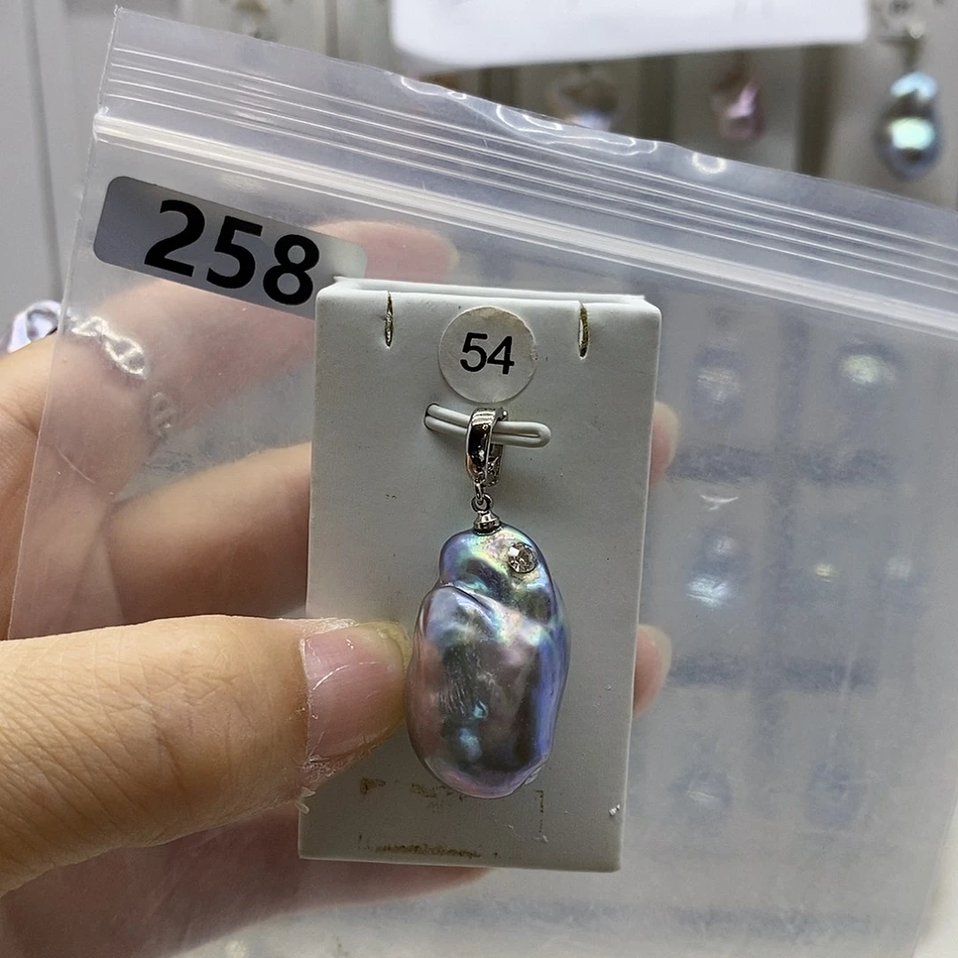 合金耳饰淡水珍珠
