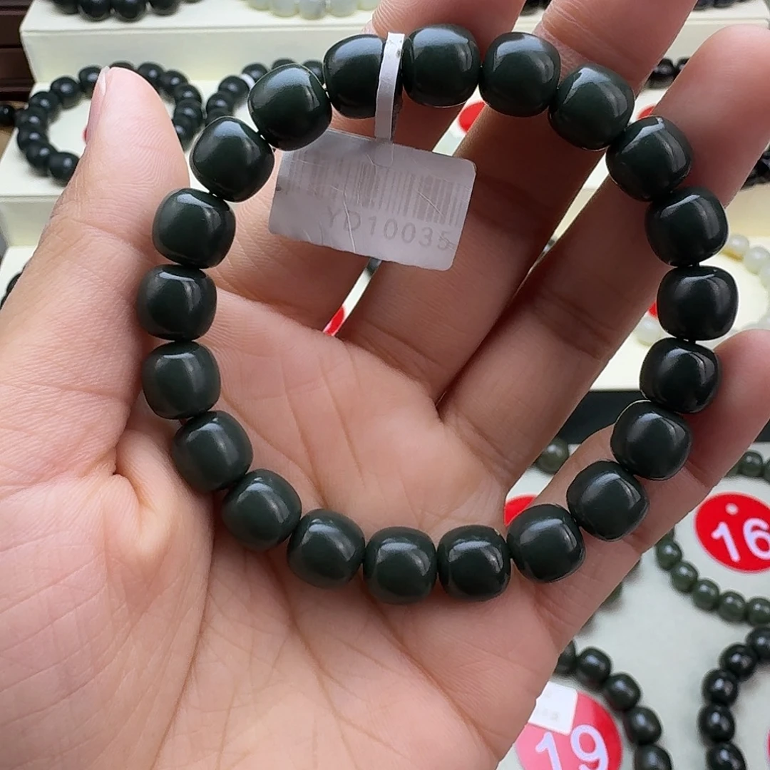 和田玉未镶嵌手串